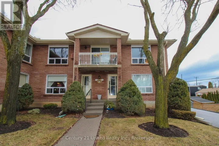 204 - 1110 CLONSILLA AVENUE, Peterborough (Otonabee Ward 1), Ontario K9J5Y5