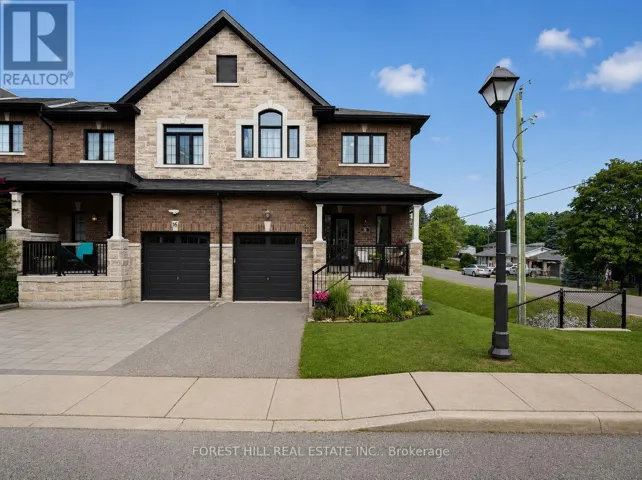 18 CHARMUSE LANE, East Gwillimbury (Holland Landing), Ontario L9N0N7
