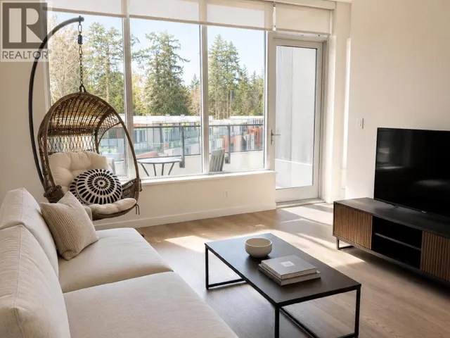 501 3533 ROSS DRIVE, Vancouver, British Columbia V6S0L3