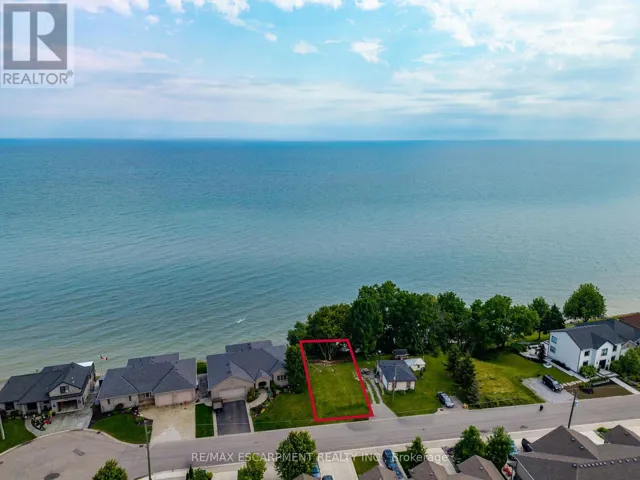 138 BROWN STREET, Norfolk (Port Dover), Ontario N0A1N7