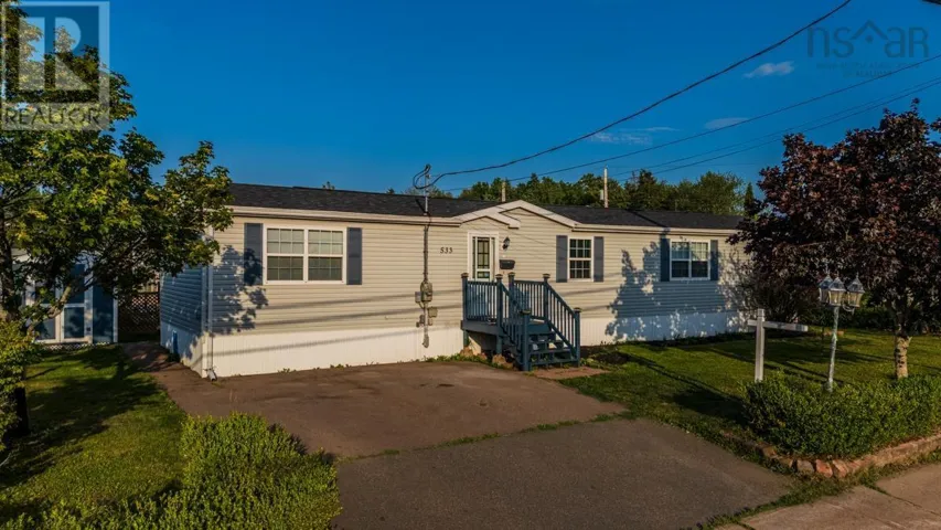 533 YOUNG Street, Truro, Nova Scotia B2N3Y8