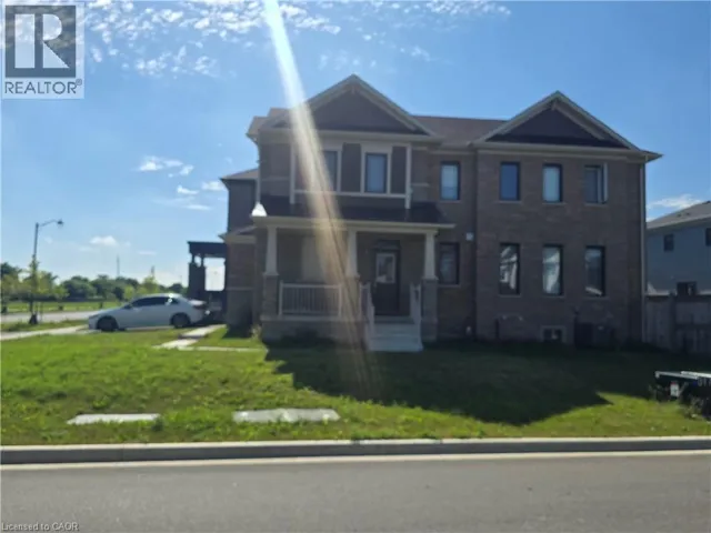 14 LILAC Circle, Caledonia, Ontario N3W0H5