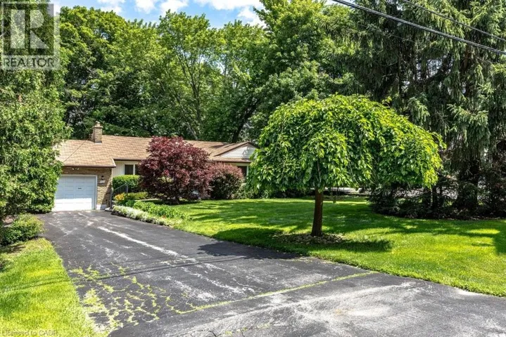 803 MONTGOMERY Drive, Ancaster, Ontario L9G3H6