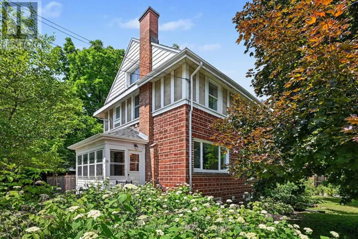 14 BECKWITH STREET E, Perth, Ontario K7H1B3