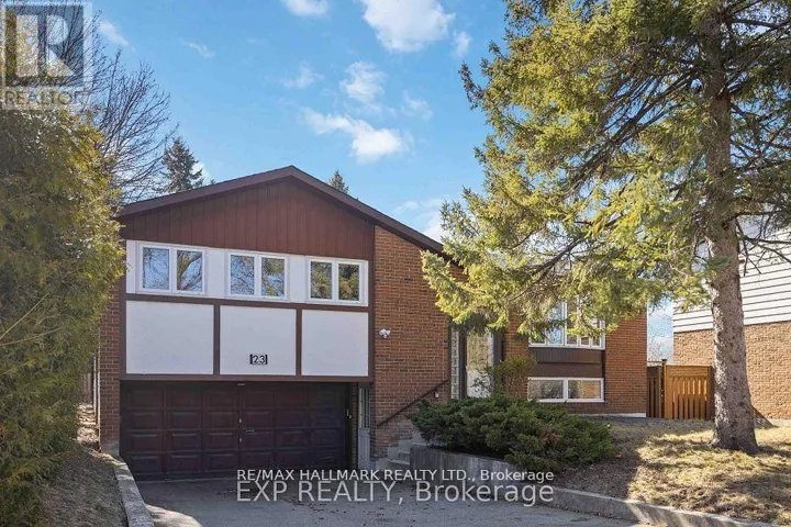 23 IRONSHIELD CRESCENT, Markham (Royal Orchard), Ontario L3T3K7
