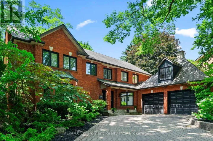 104 WHITTINGTON PLACE, Oakville (SW Southwest), Ontario L6K3V9