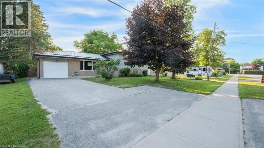 51 RIVER Drive, Angus, Ontario L3W0G8