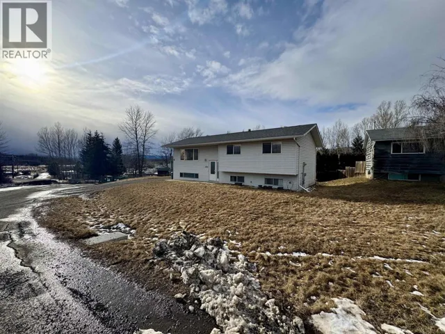 2895 PEARSON ROAD, Houston, British Columbia V0J1Z1