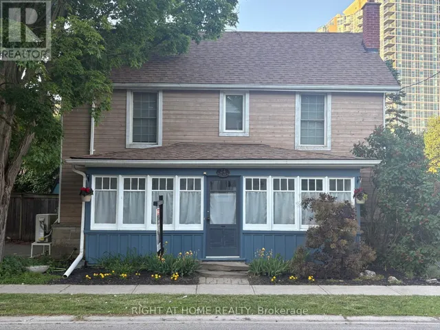 24 MILL STREET N, Brampton (Downtown Brampton), Ontario L6X1S6