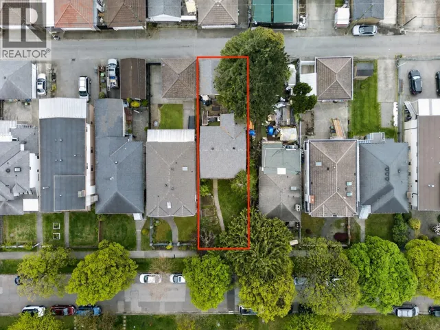 2112 E 46TH AVENUE, Vancouver, British Columbia V5P1P4