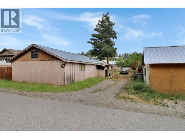 311 WATERFRONT Avenue, Princeton, British Columbia V0X1W0
