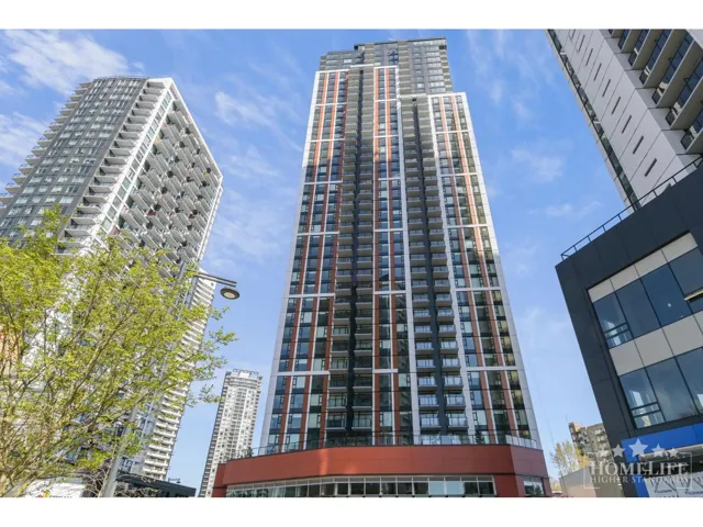 2404 13725 GEORGE JUNCTION, Surrey, British Columbia V3T4Y3