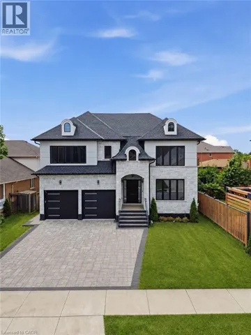 62 JEREMY Street, Hamilton, Ontario L9A2T1