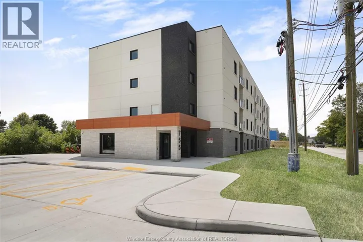 705 GRAND MARAIS Unit# 107, Windsor, Ontario N8X3H8