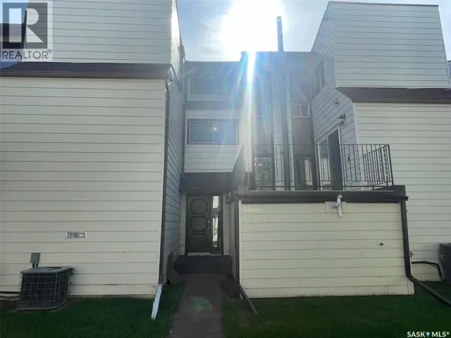 5056 10th AVENUE, Regina, Saskatchewan S4T7P4