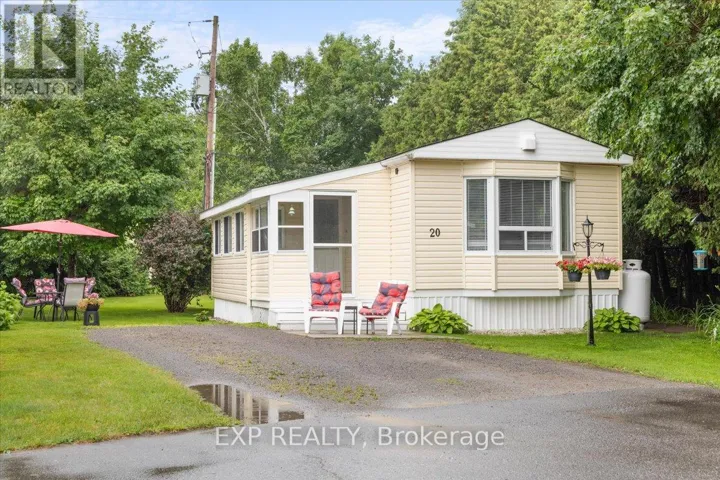 20 PINEWOOD AVENUE, Beckwith, Ontario K7C3P1