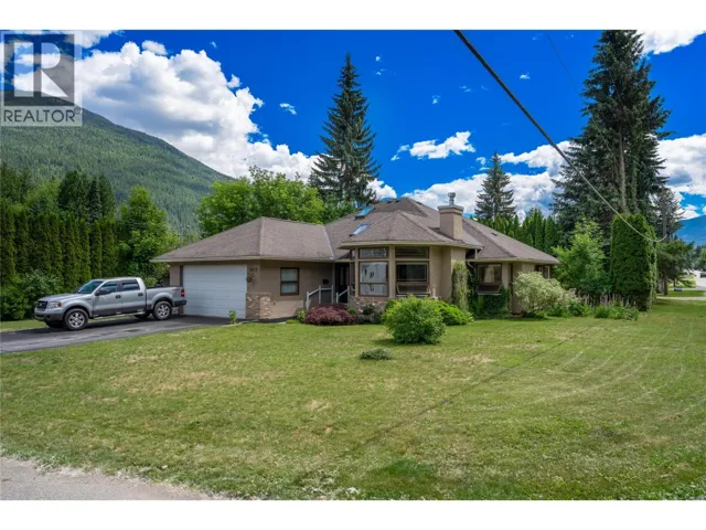 1609 Windsor Drive, Revelstoke, British Columbia V0E2S1