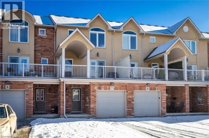 1253 SILVAN FOREST Drive Unit# 7, Burlington, Ontario L7M0B7