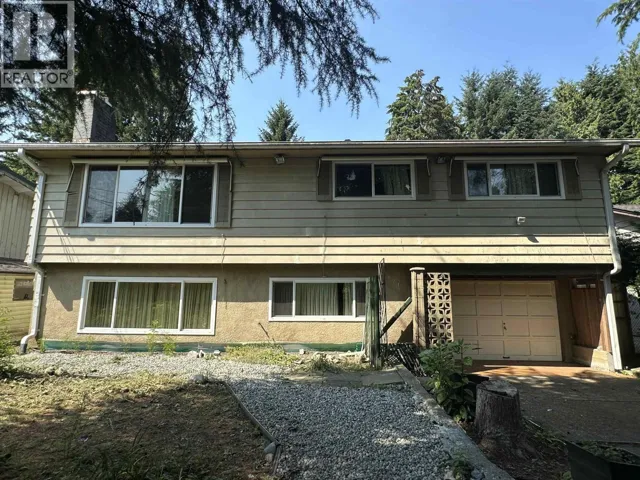 1671 ROBERTSON AVENUE, Port Coquitlam, British Columbia V3B1C9