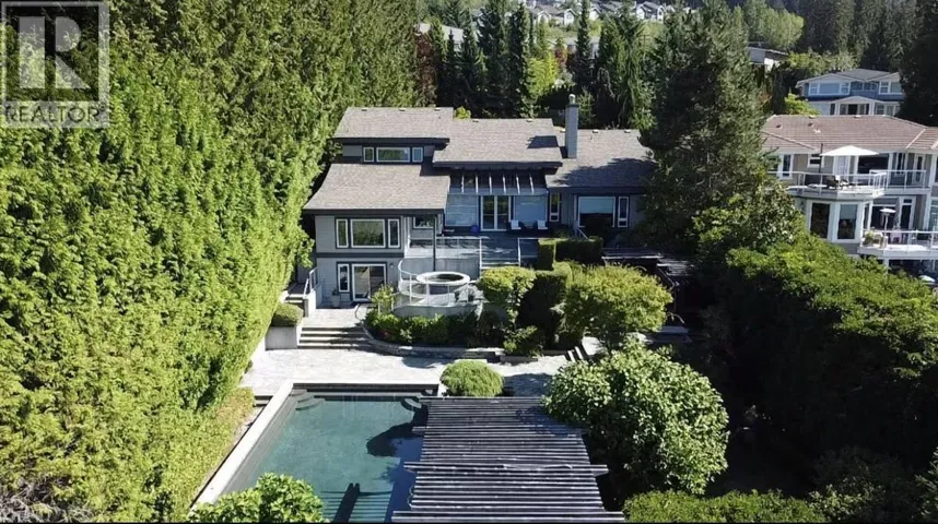 2265 CHAIRLIFT ROAD, West Vancouver, British Columbia V7S2T4