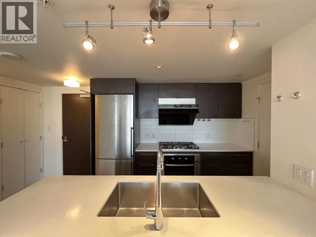 1308 7988 ACKROYD ROAD ROAD, Richmond, British Columbia V6X0K6