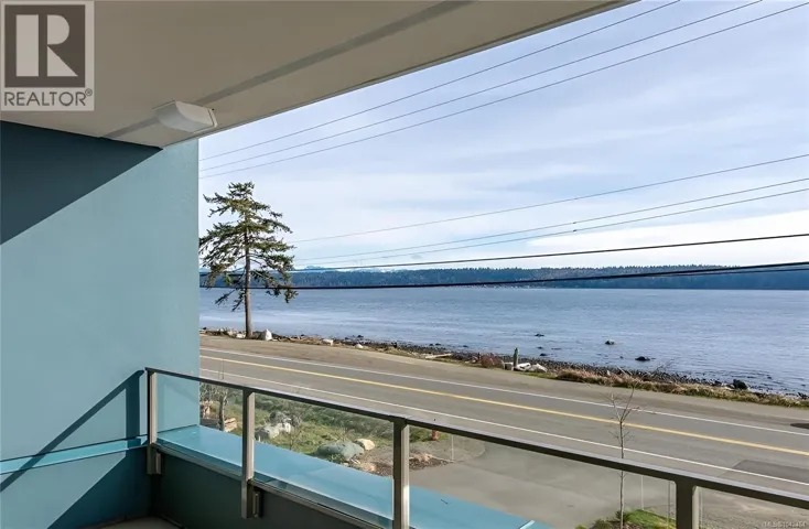 205 536 Island Hwy, Campbell River, British Columbia V9W1A5