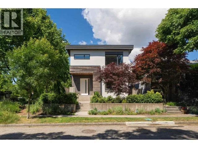 5325 CHESTER STREET, Vancouver, British Columbia V5W3B1