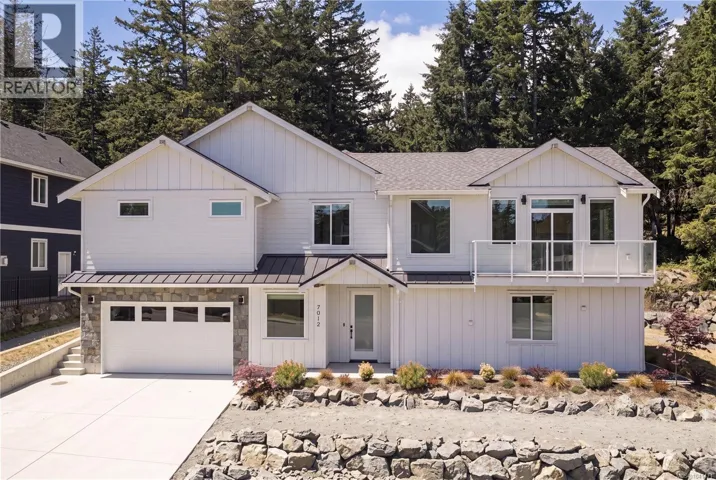 7012 Clarkson Pl, Sooke, British Columbia V9Z1M4