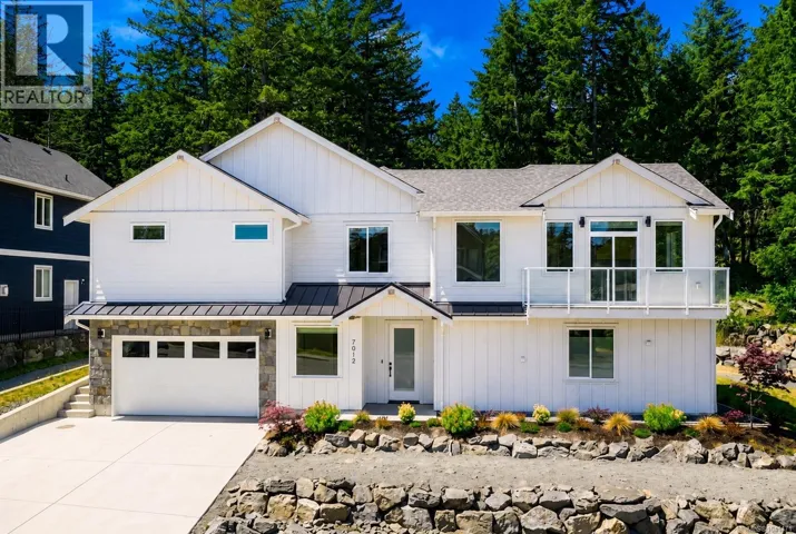 7012 Clarkson Pl, Sooke, British Columbia V9Z1M4
