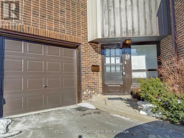 10 LOFTY HILL WAY, Toronto (Hillcrest Village), Ontario M2H2Z8