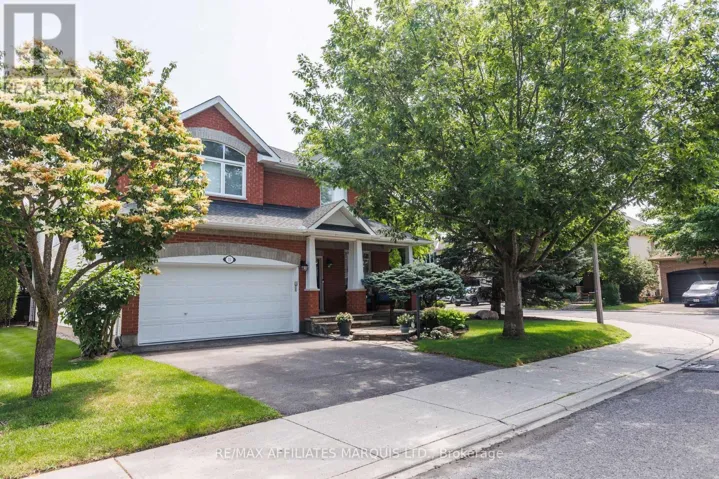 11 REDBRIDGE CRESCENT, Ottawa, Ontario K2J4Y7