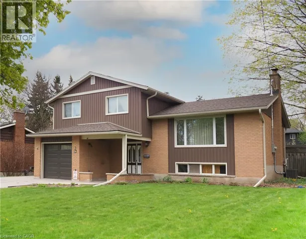 76 CLOVERDALE Crescent, Kitchener, Ontario N2M4X2
