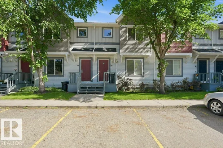 #30 1404 HERMITAGE RD NW, Edmonton, Alberta T5A0P5