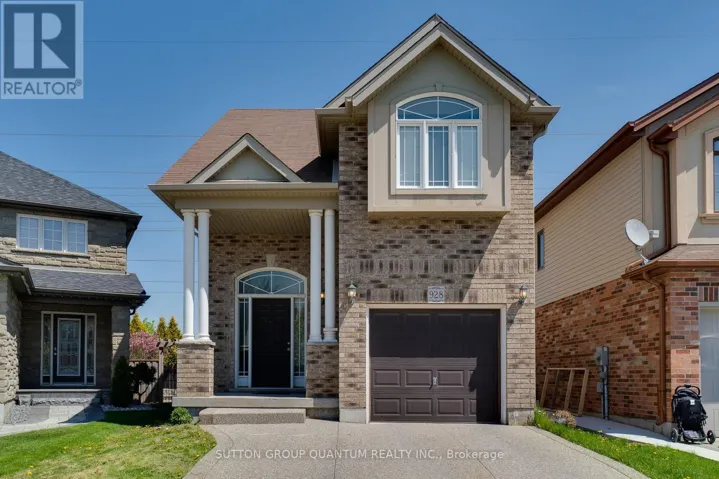 928 DUNBLANE COURT, Kitchener, Ontario N2R1W9