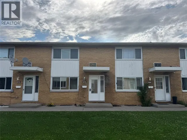 820 Wellington STREET Unit# 22, Sarnia, Ontario N7T1J5