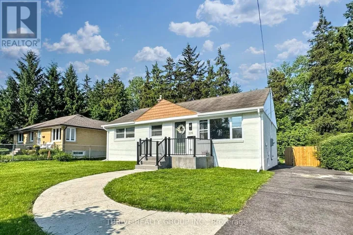 UPPER - 205 TROWBRIDGE AVENUE, London South (South D), Ontario N6J3M2