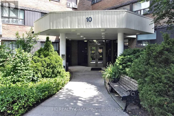 419 - 10 SUNRISE AVENUE, Toronto (Victoria Village), Ontario M4R2R1