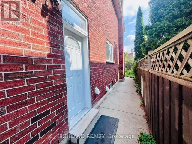 BSMT - 252 HICKORY CIRCLE, Oakville (WC Wedgewood Creek), Ontario L6H4V2