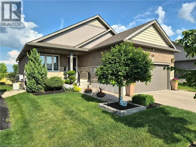 130 BRIDGE Crescent, Minto, Ontario N0G2P0
