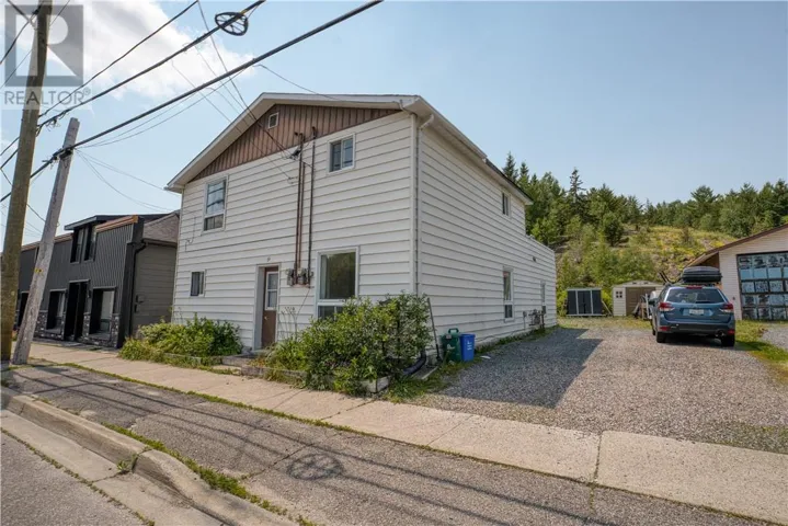 64 Edward, Coniston, Ontario P0M1M0