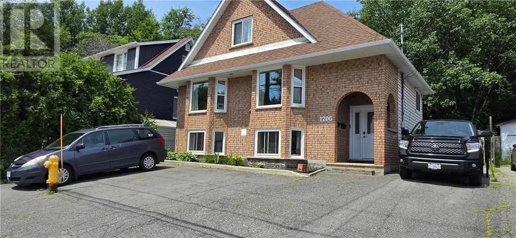 1206 Bancroft Drive, Sudbury, Ontario P3B1R5