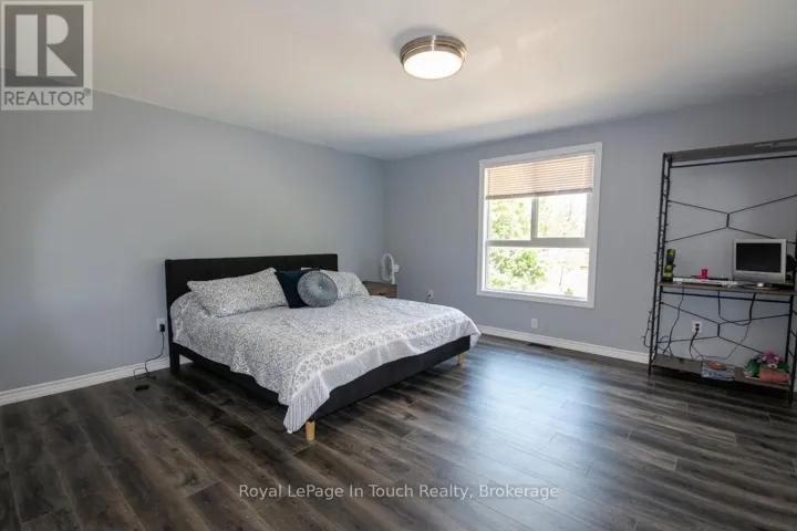 780