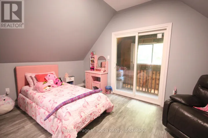 780