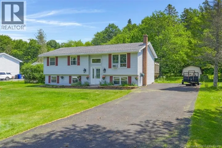 11 Country Crescent, Quispamsis, New Brunswick E2E1T3