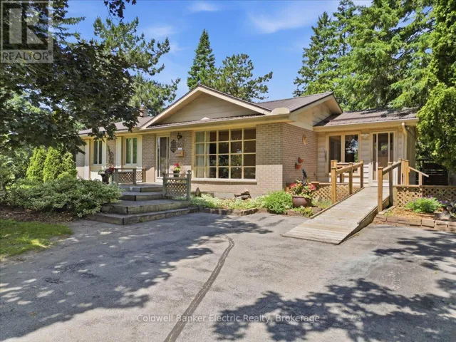 951 ST. PAUL'S STREET, Peterborough (Northcrest Ward 5), Ontario K9H6J7