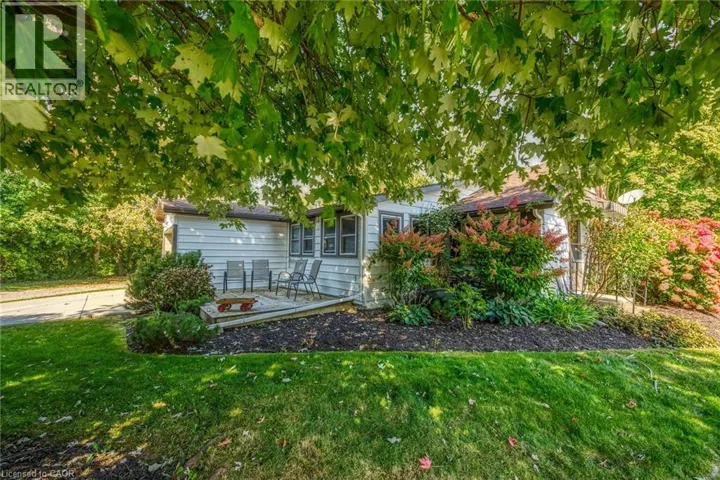 16 BROAD Street, Port Dover, Ontario N0A1N7