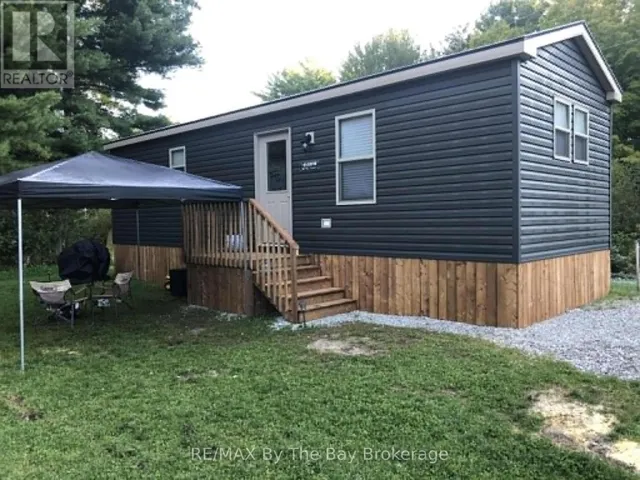 210 - 1082 SHAMROCK MARINA ROAD, Gravenhurst (Morrison), Ontario P0E1N0