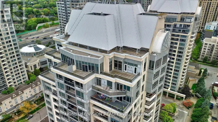 UPH2 - 8 REAN DRIVE, Toronto (Bayview Village), Ontario M2K3B9