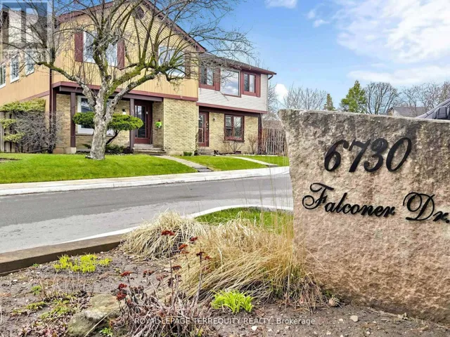 49 - 6730 FALCONER DRIVE, Mississauga (Streetsville), Ontario L5N1L5