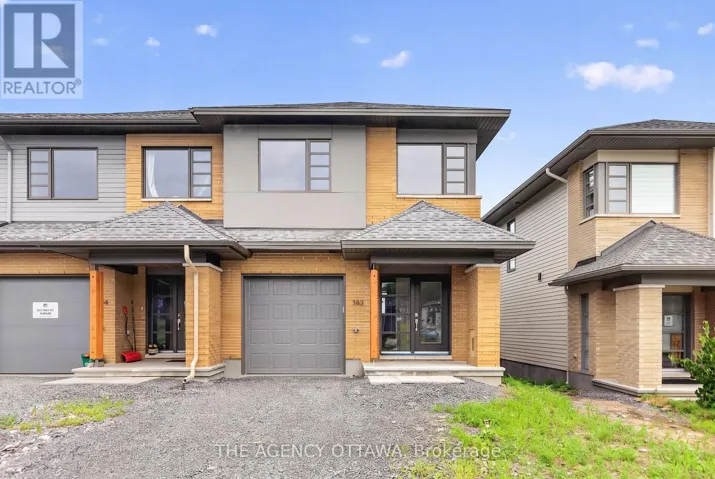 382 WALDEN DRIVE, Ottawa, Ontario K2K0M9